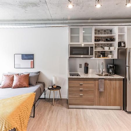 Urban Elegance Studio Oasis Prime Location Кливланд Екстериор снимка