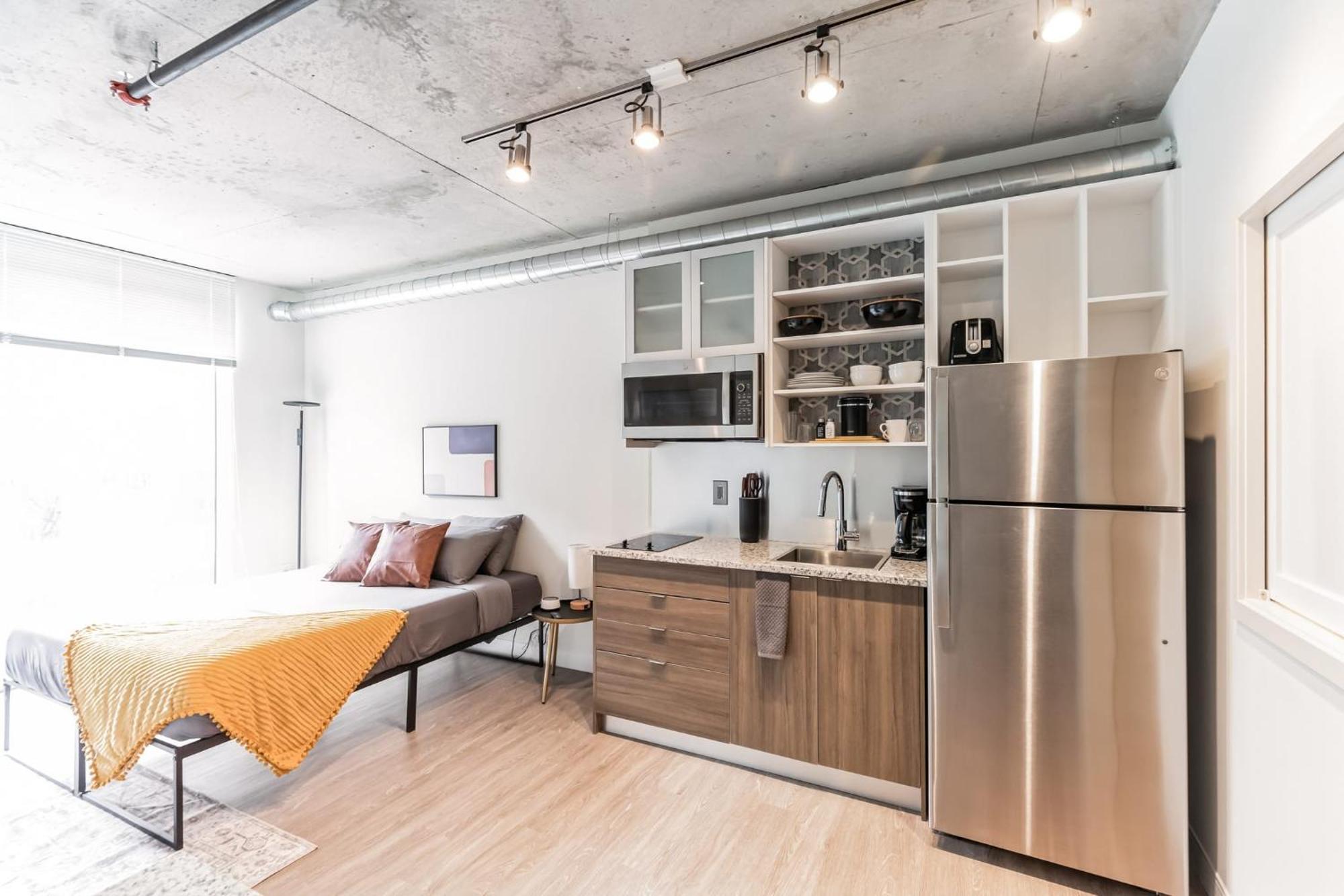 Urban Elegance Studio Oasis Prime Location Кливланд Екстериор снимка